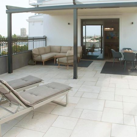 H41 Luxury Suites Belgrado Buitenkant foto