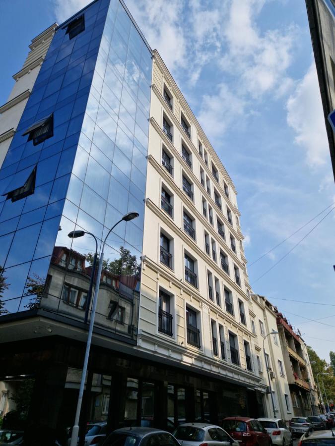 H41 Luxury Suites Belgrado Buitenkant foto