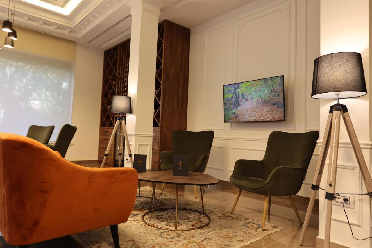 H41 Luxury Suites Belgrado Buitenkant foto