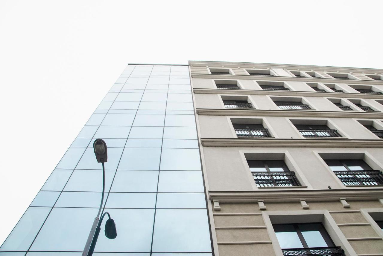 H41 Luxury Suites Belgrado Buitenkant foto
