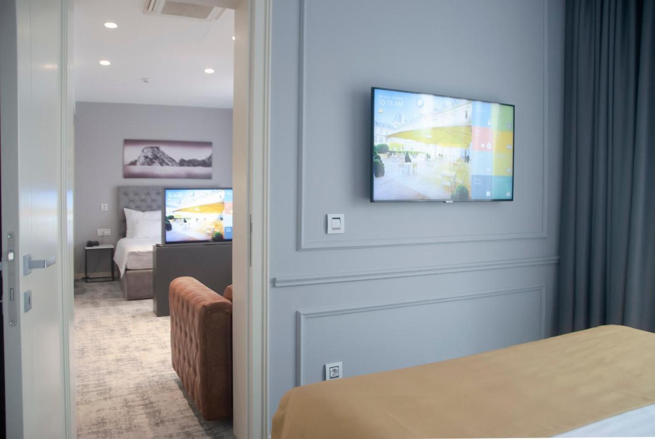 H41 Luxury Suites Belgrado Buitenkant foto