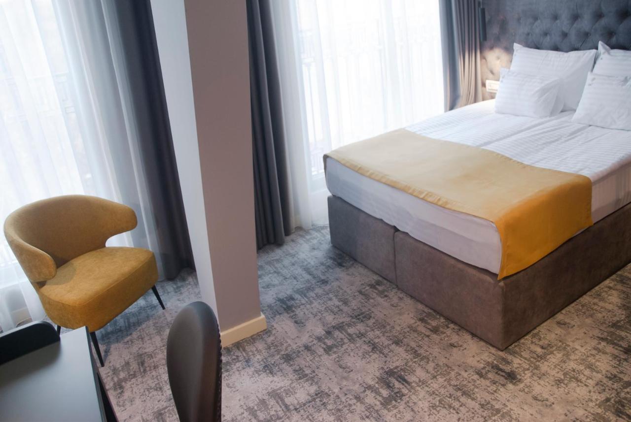 H41 Luxury Suites Belgrado Buitenkant foto