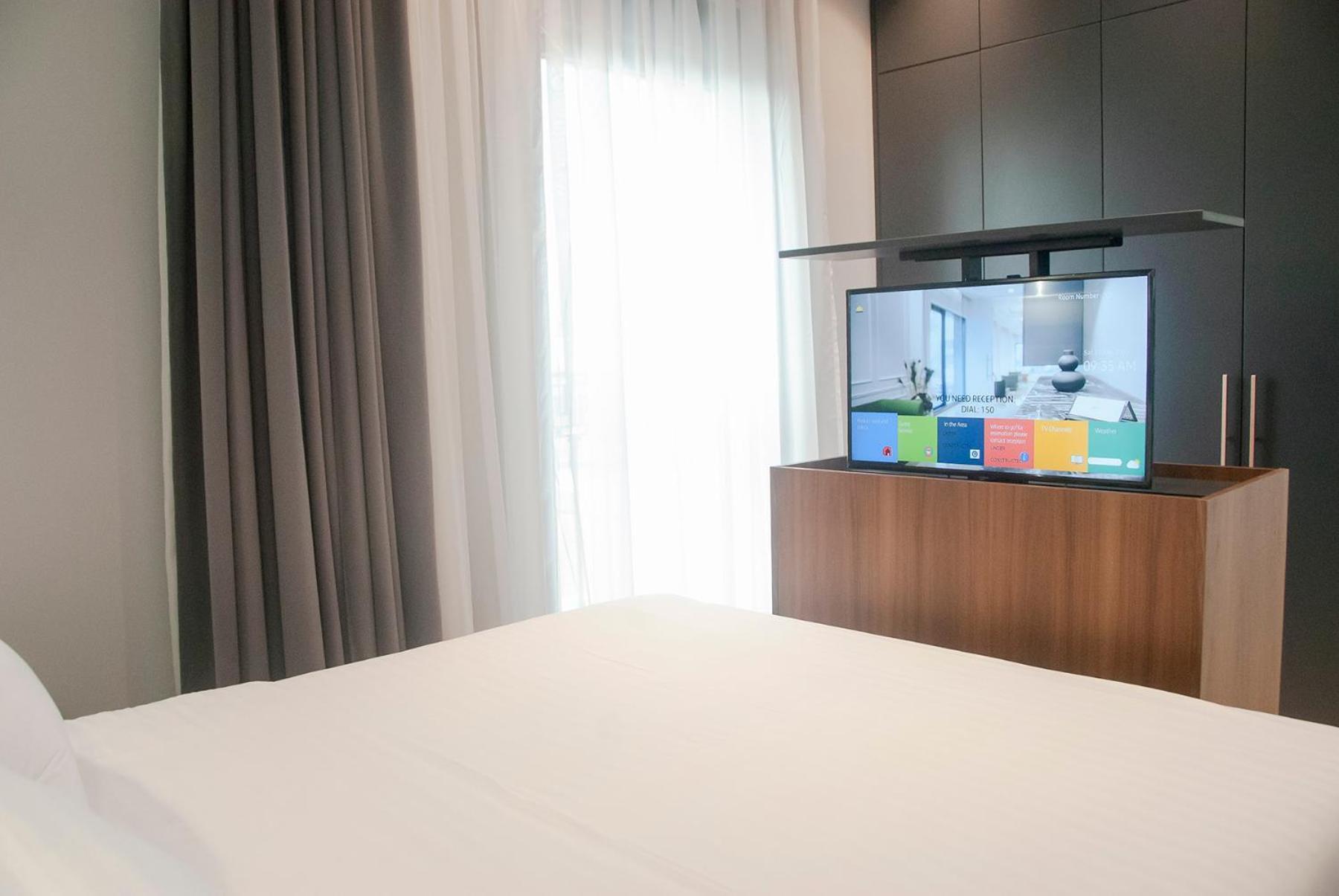 H41 Luxury Suites Belgrado Buitenkant foto